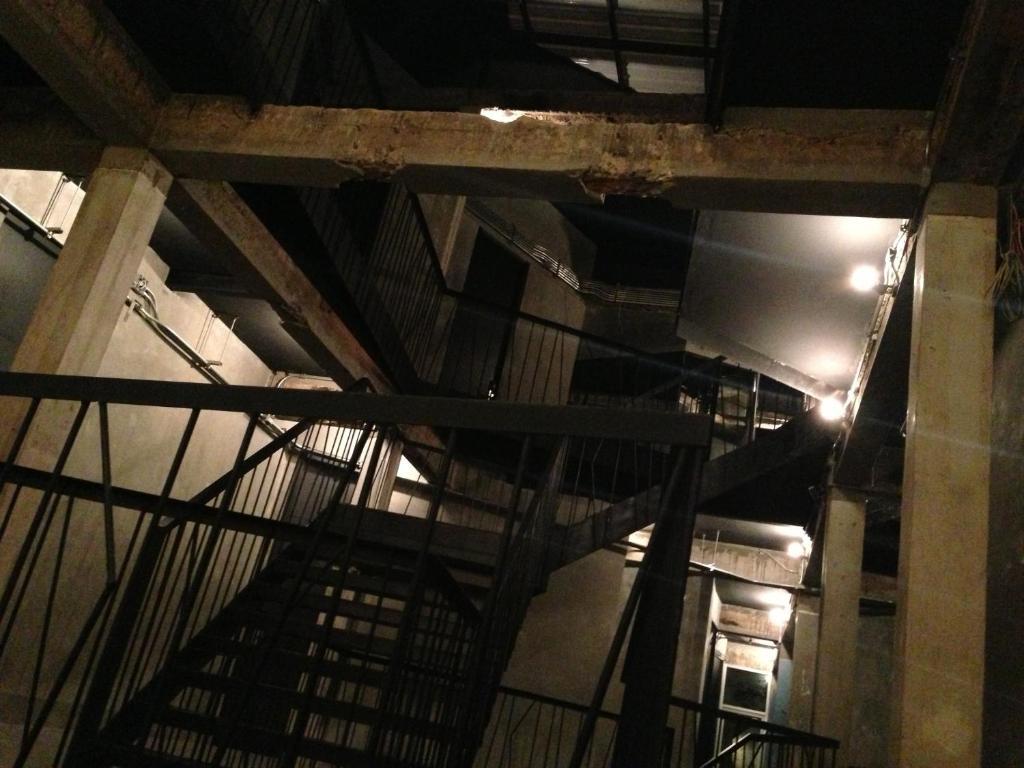 Thrive The Hostel : Patpong By The Belle Bangkok Exterior foto