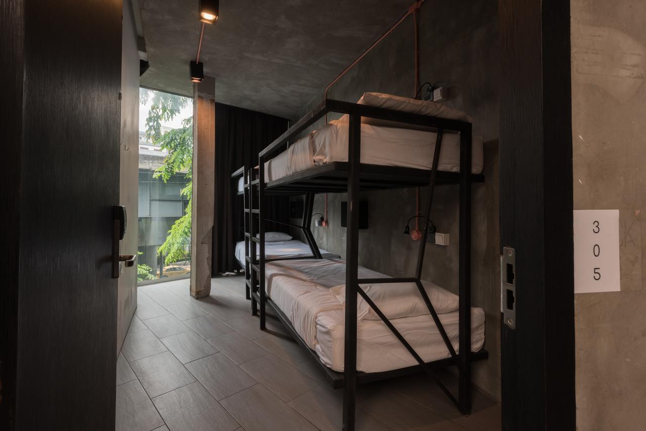 Thrive The Hostel : Patpong By The Belle Bangkok Exterior foto