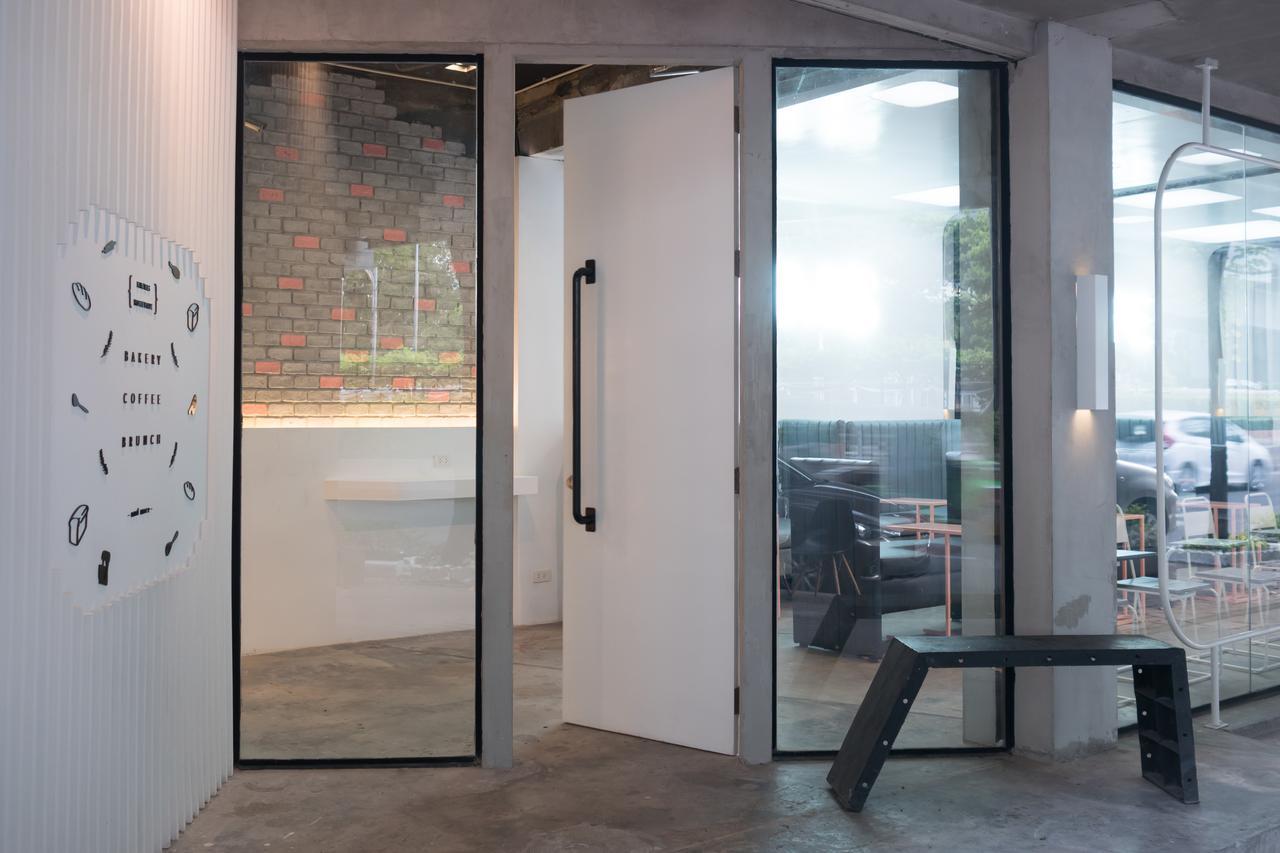 Thrive The Hostel : Patpong By The Belle Bangkok Exterior foto